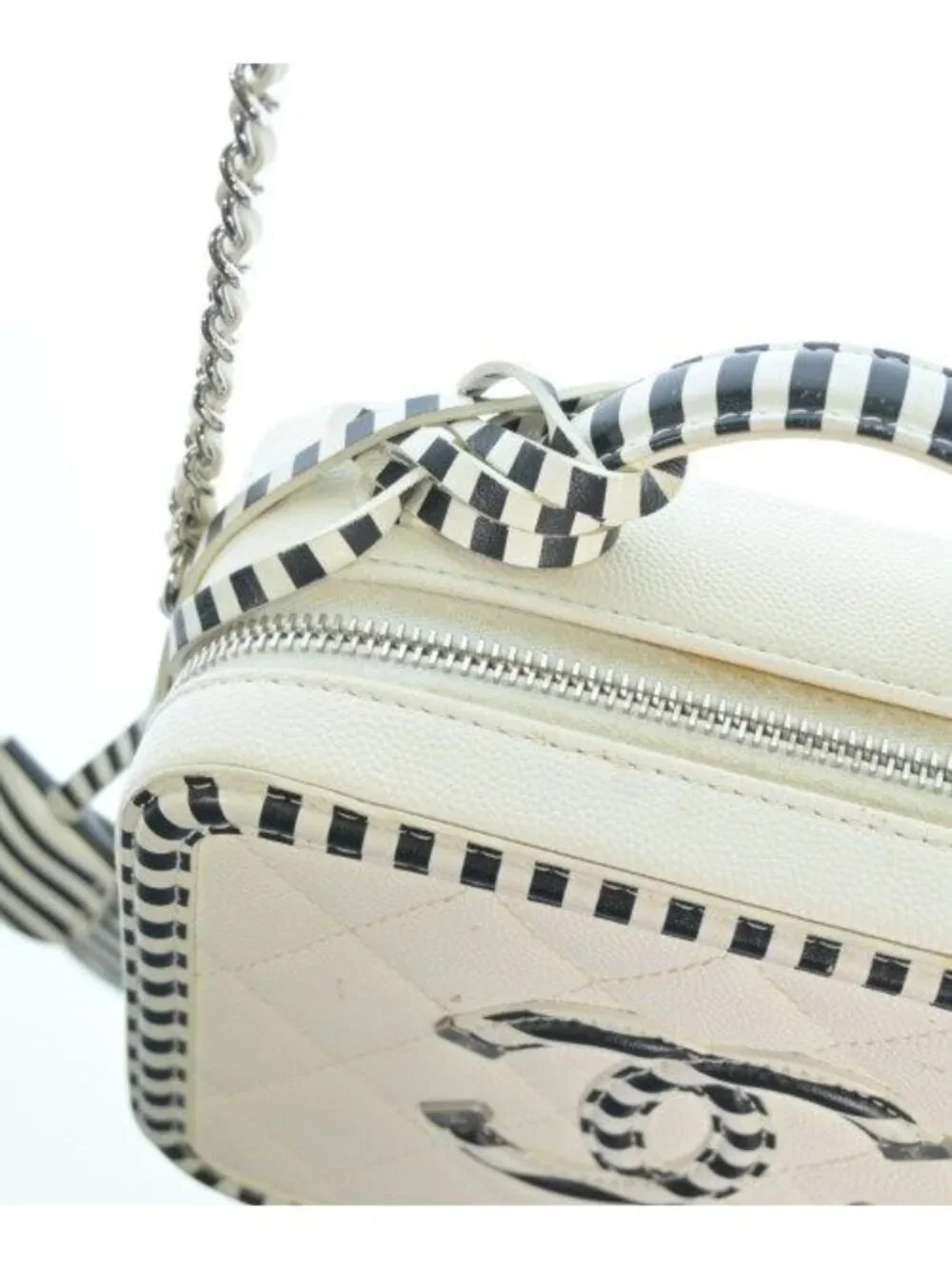 Chanel Shoulder Bag White